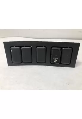 Volvo VNL Dash Assembly