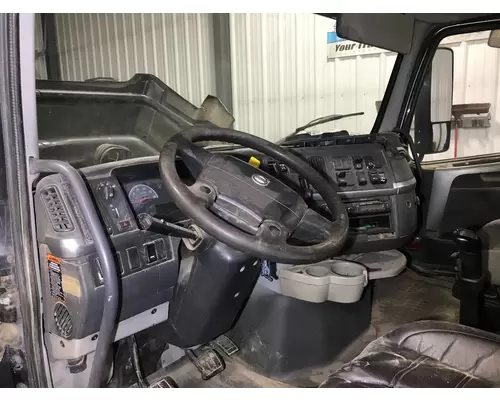 Volvo VNL Dash Assembly