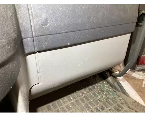 Volvo VNL Dash Assembly