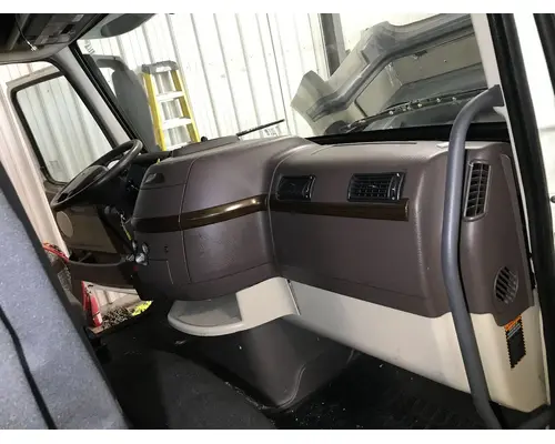 Volvo VNL Dash Assembly