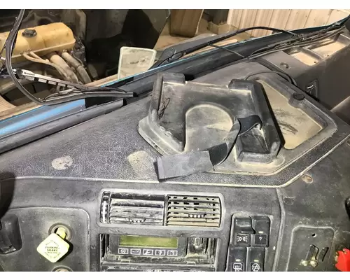 Volvo VNL Dash Assembly