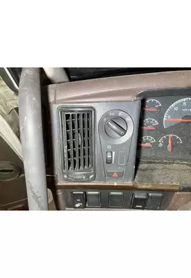 Volvo VNL Dash Assembly