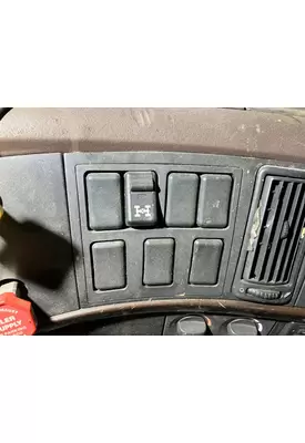 Volvo VNL Dash Assembly