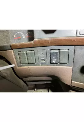 Volvo VNL Dash Assembly