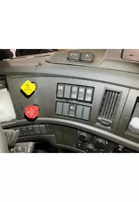 Volvo VNL Dash Assembly