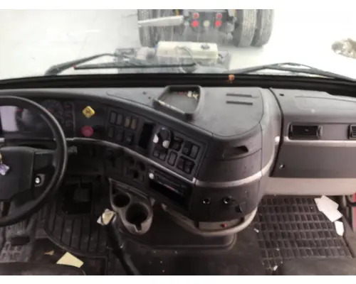 Volvo VNL Dash Assembly