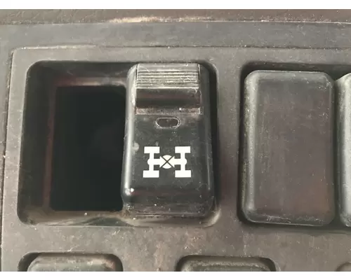 Volvo VNL Dash Assembly