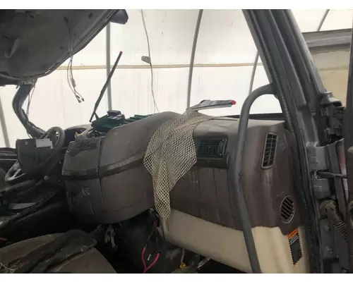 Volvo VNL Dash Assembly