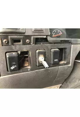 Volvo VNL Dash Assembly