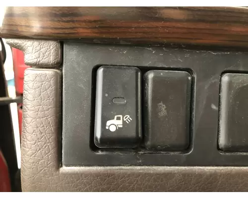 Volvo VNL Dash Assembly