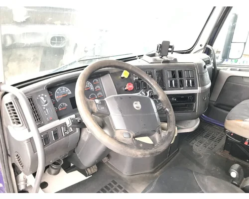 Volvo VNL Dash Assembly