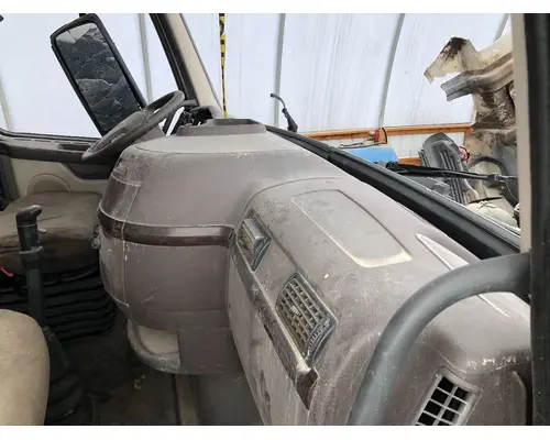 Volvo VNL Dash Assembly