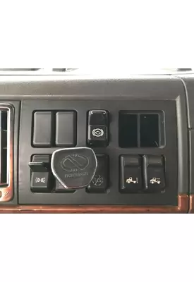 Volvo VNL Dash Assembly