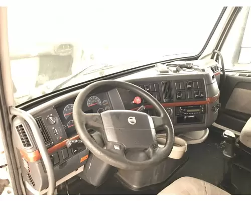 Volvo VNL Dash Assembly