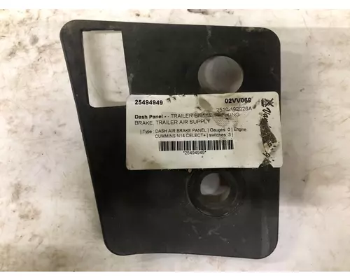 Volvo VNL Dash Assembly