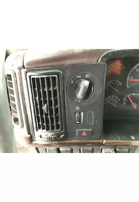 Volvo VNL Dash Assembly