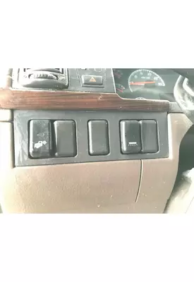Volvo VNL Dash Assembly