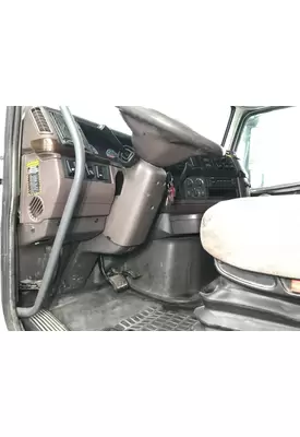 Volvo VNL Dash Assembly
