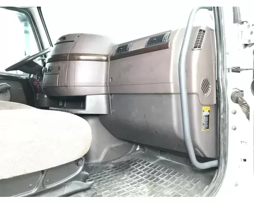 Volvo VNL Dash Assembly