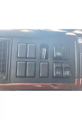 Volvo VNL Dash Assembly