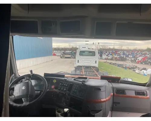 Volvo VNL Dash Assembly