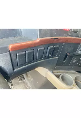 Volvo VNL Dash Assembly