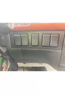 Volvo VNL Dash Assembly