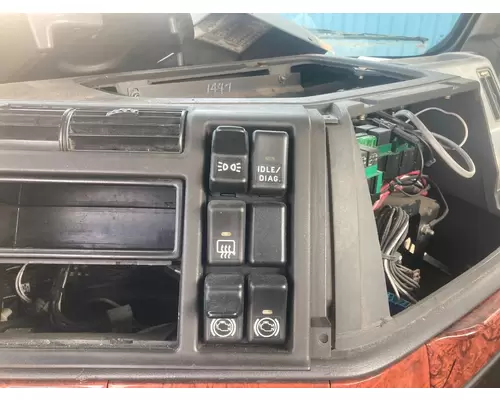 Volvo VNL Dash Assembly