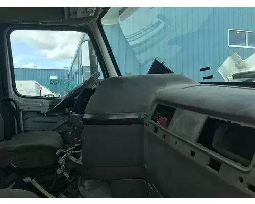 Volvo VNL Dash Assembly