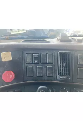 Volvo VNL Dash Assembly