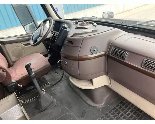 Volvo VNL Dash Assembly