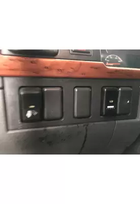 Volvo VNL Dash Assembly