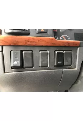 Volvo VNL Dash Assembly