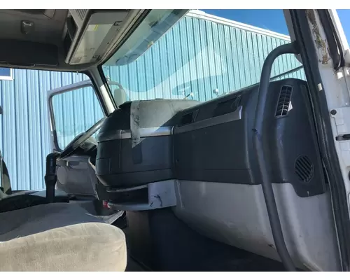 Volvo VNL Dash Assembly