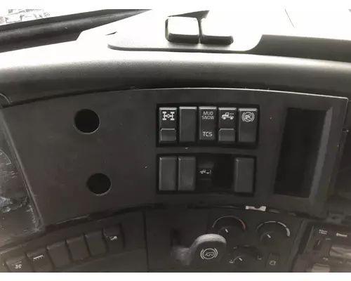 Volvo VNL Dash Assembly