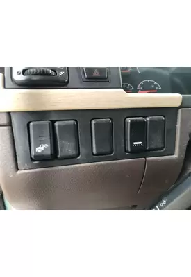 Volvo VNL Dash Assembly