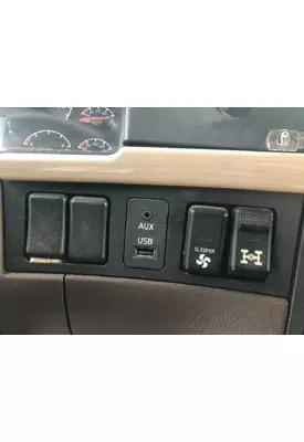 Volvo VNL Dash Assembly