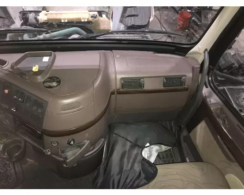 Volvo VNL Dash Assembly