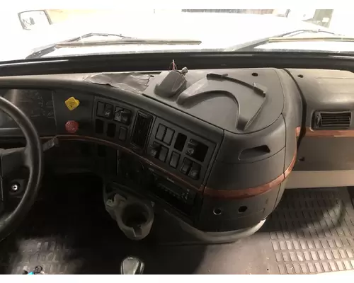 Volvo VNL Dash Assembly