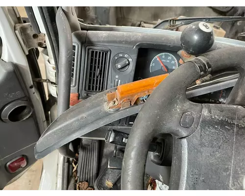 Volvo VNL Dash Assembly