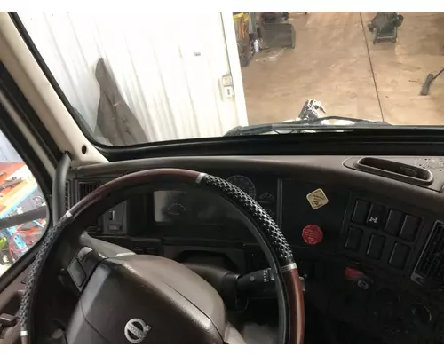 Volvo VNL Dash Assembly