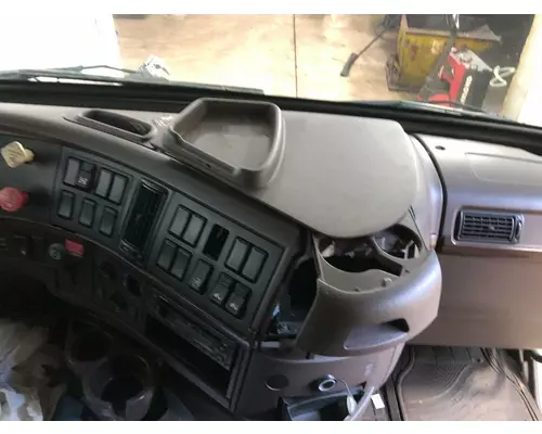 Volvo VNL Dash Assembly