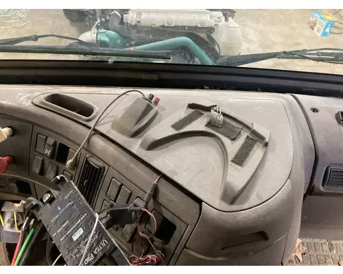 Volvo VNL Dash Assembly