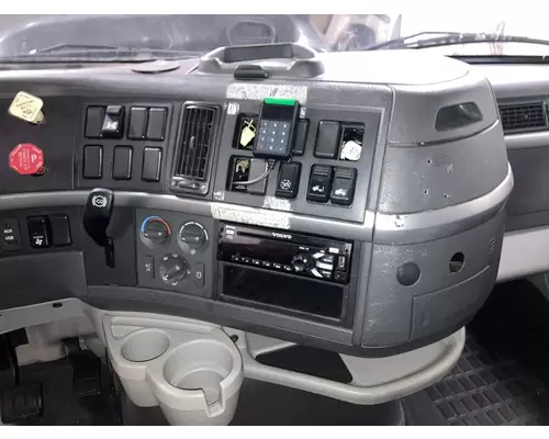 Volvo VNL Dash Assembly