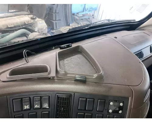 Volvo VNL Dash Assembly