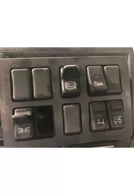 Volvo VNL Dash Assembly