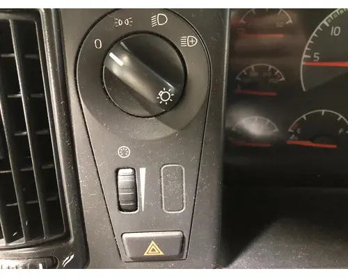 Volvo VNL Dash Assembly