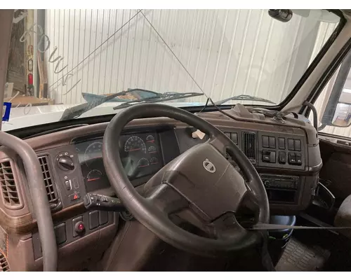 Volvo VNL Dash Assembly