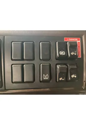 Volvo VNL Dash Assembly