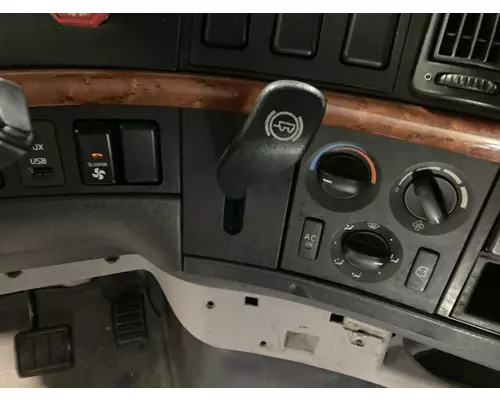 Volvo VNL Dash Assembly
